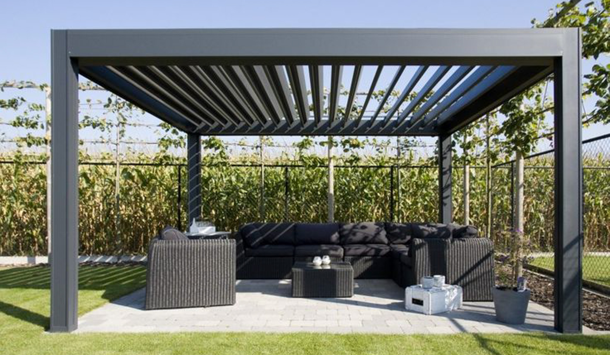 Pergola bioclimatique : qu’est-ce que c’est, comment ça fonctionne ?