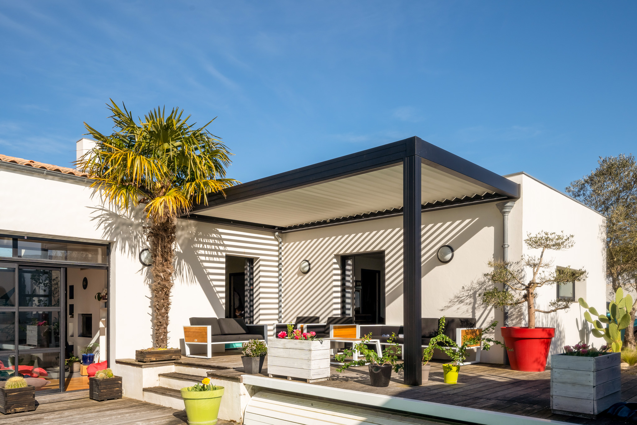5 bonnes raisons d&rsquo;installer une pergola bioclimatique